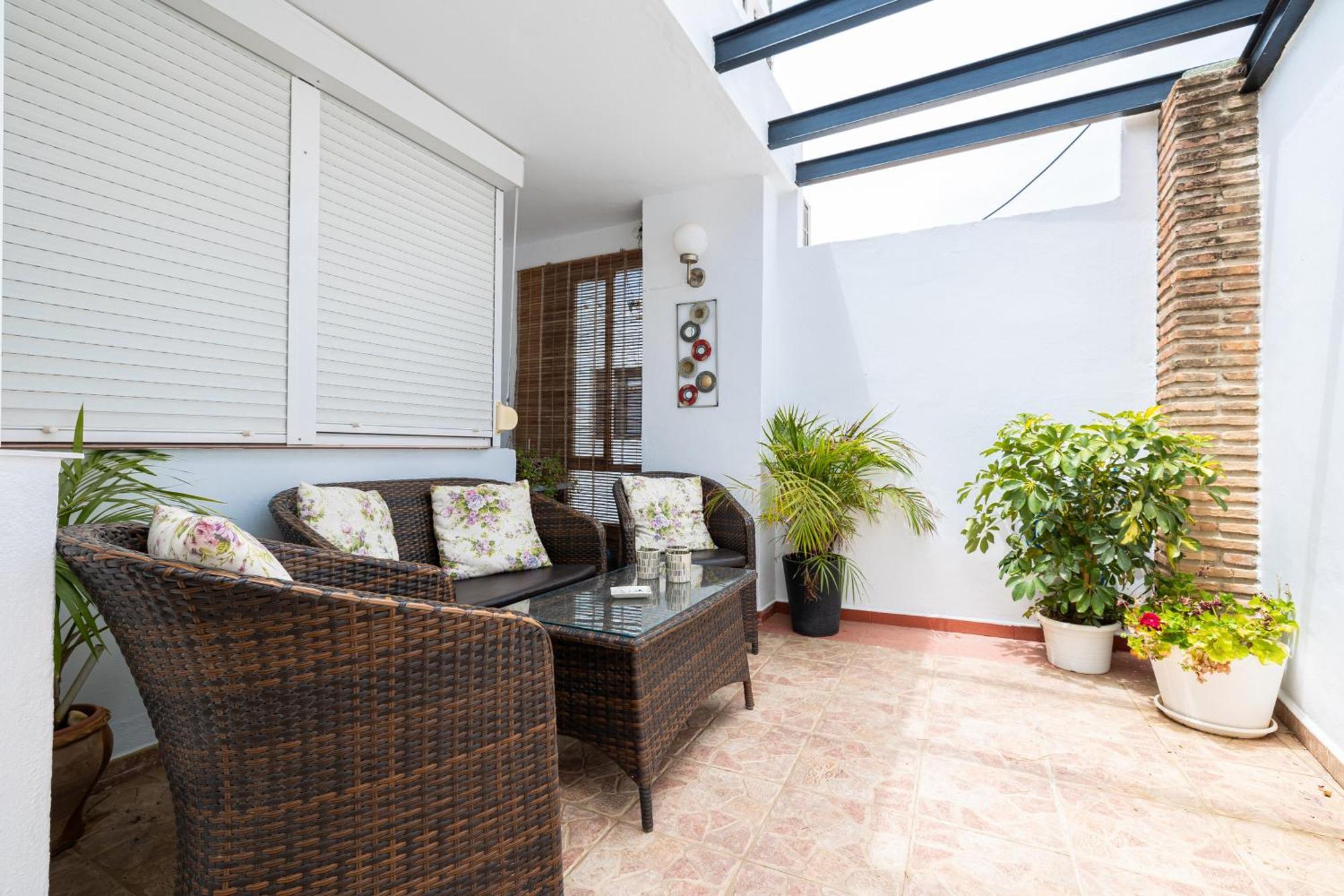 Puerta De Aduares Aparthotel Marbella Exterior photo